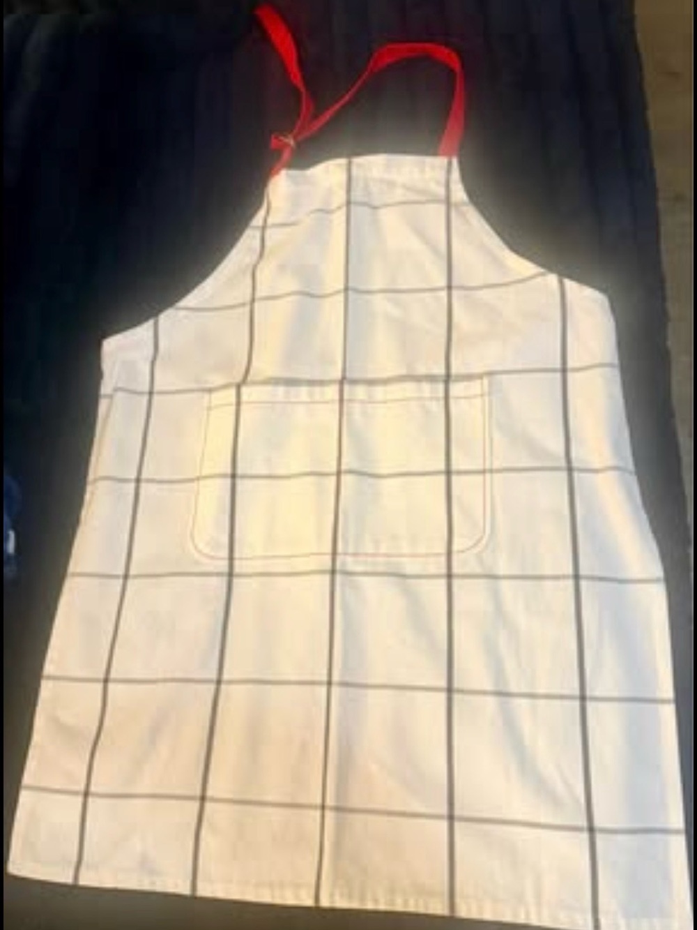 *NEW* Hearth & hand apron 100% cotton cream, bright red & black adult one size